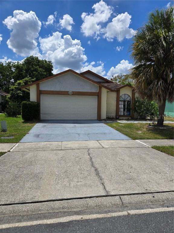 5396 Lonesome Dove Dr., Kissimmee, FL 34746