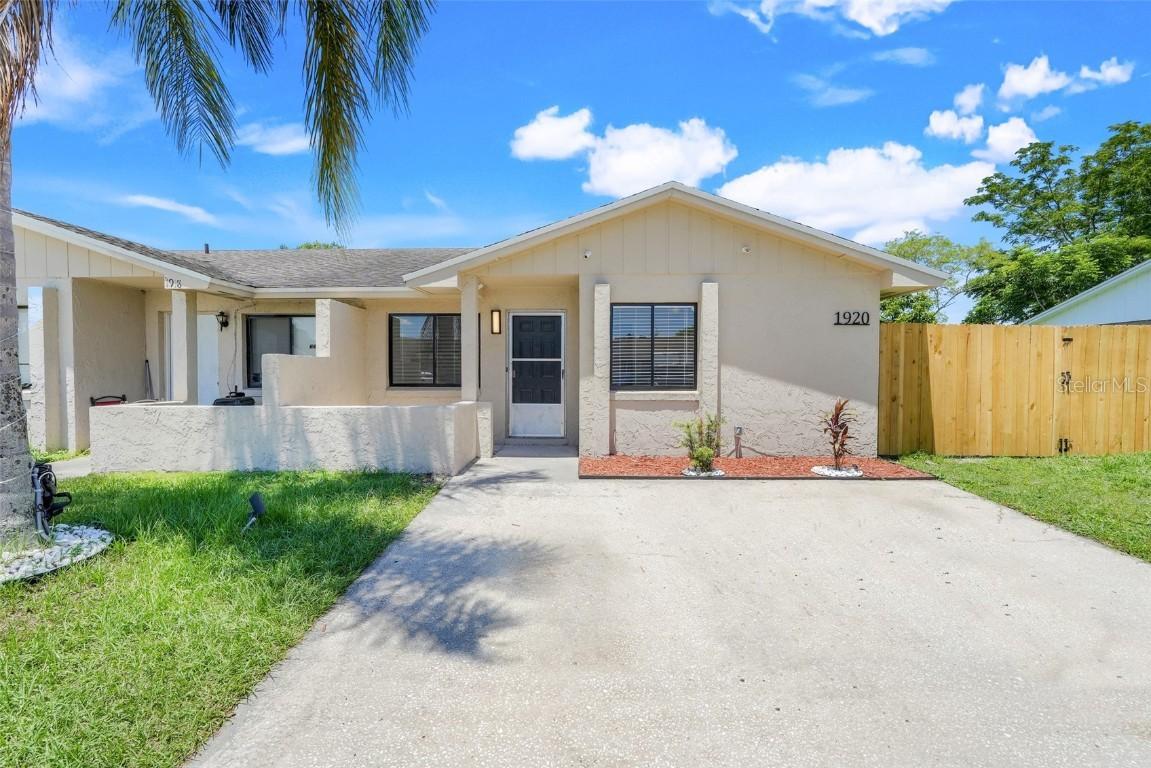 1920 Dardanelle Dr., Orlando, FL 32808