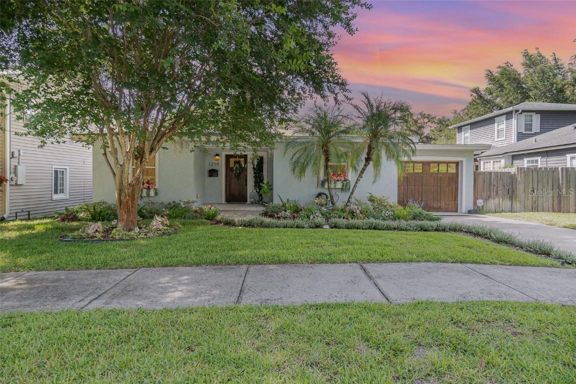 1219 Oakley St., Orlando, FL 32806