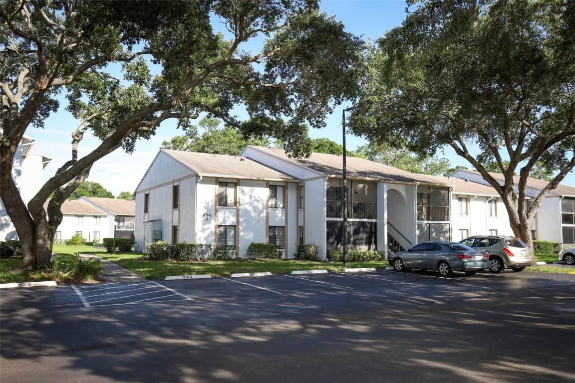 954 Courtyard Ln. #52, Orlando, FL 32825