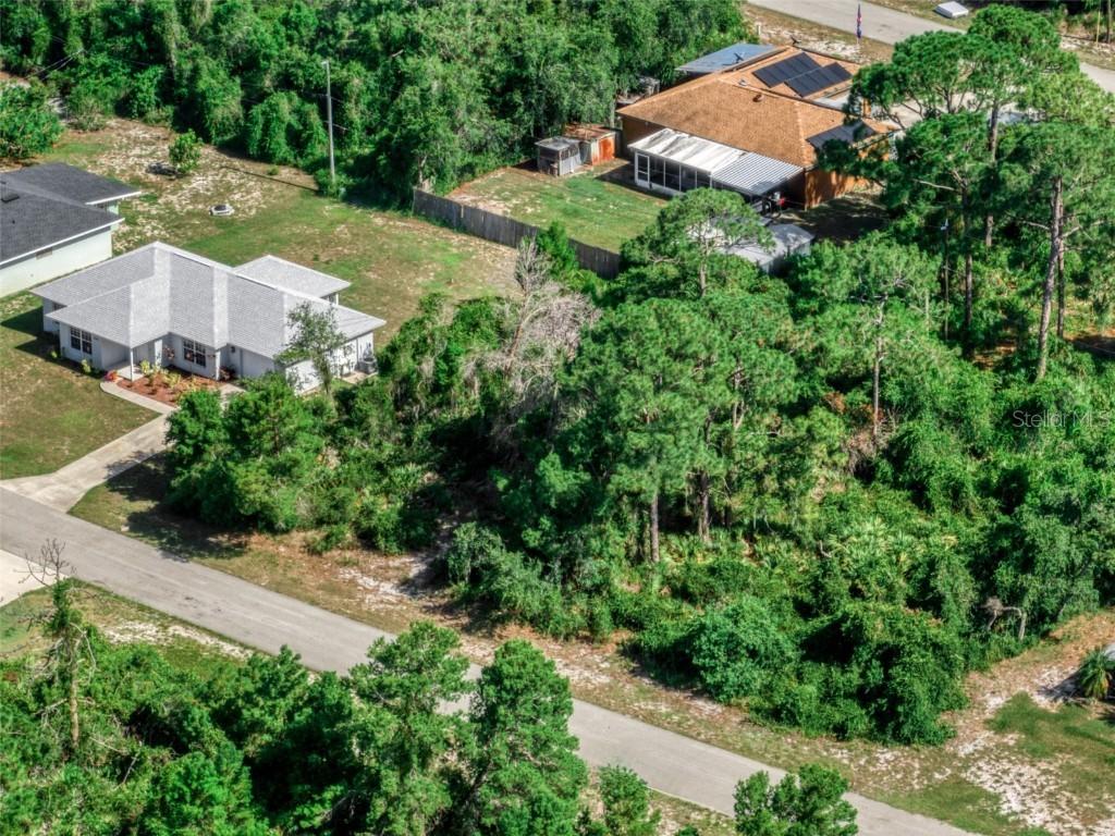 3913 Dauphine St., Sebring, FL 33872