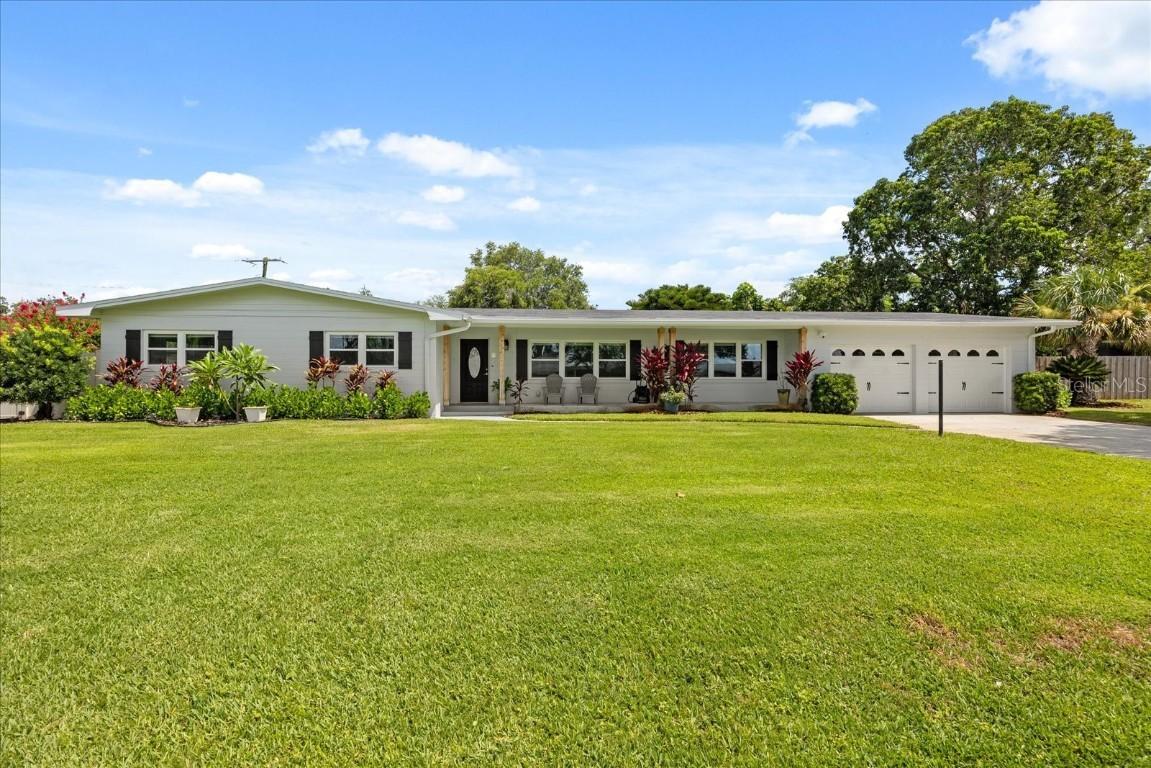 1505 N Lake Mirror Dr., Winter Haven, FL 33881
