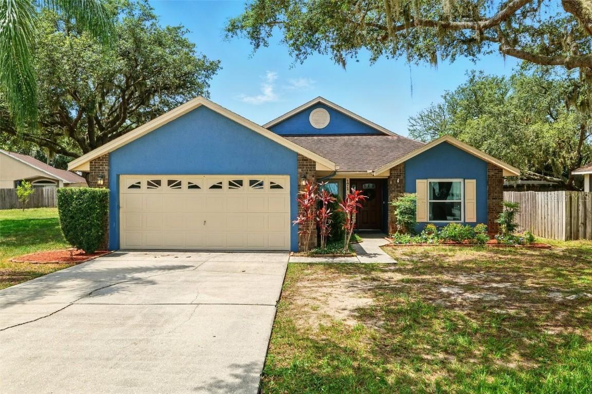 171 Cedarpark Ln., Davenport, FL 33837