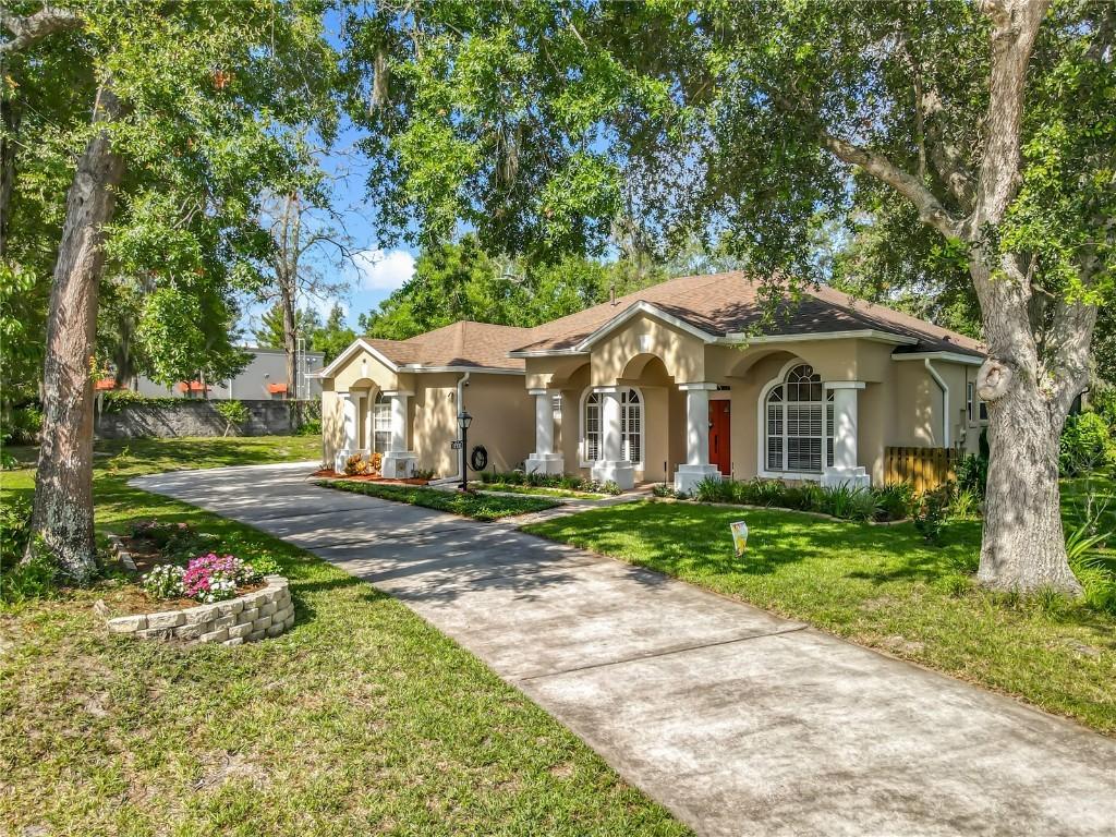 5489 Glen Oak Place Pl., Sanford, FL 32771