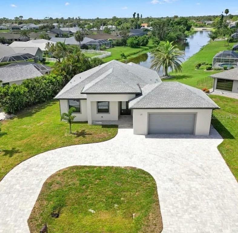 27 Bunker Ct., Rotonda West, FL 33947