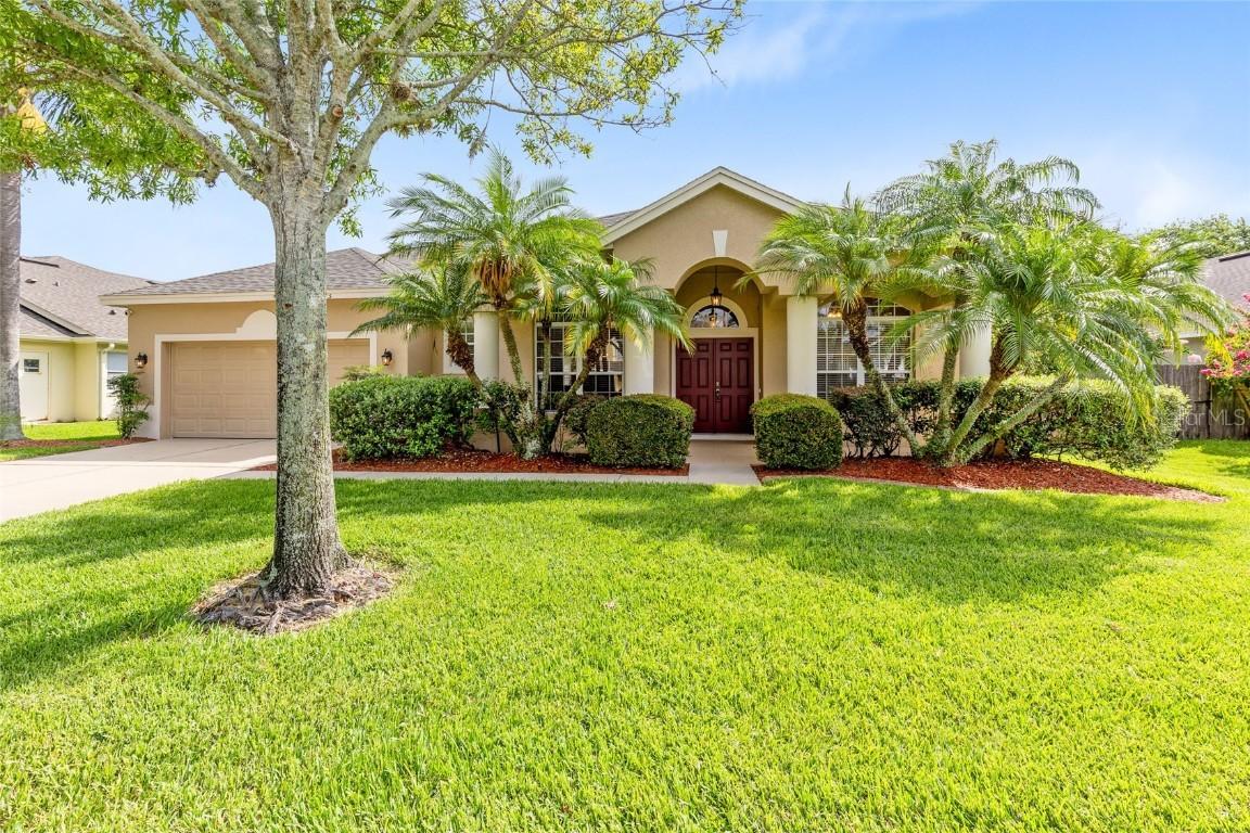315 Belhaven Falls Dr., Ocoee, FL 34761