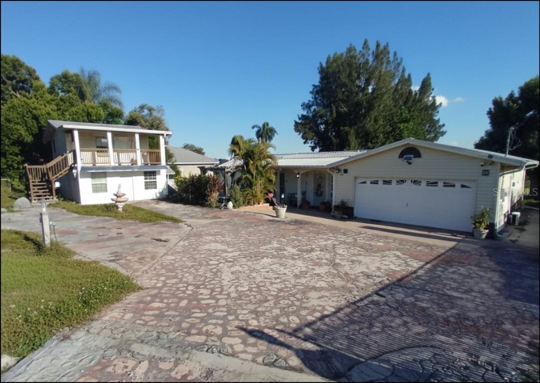 130 Ribbon Pkwy., Lake Wales, FL 33898