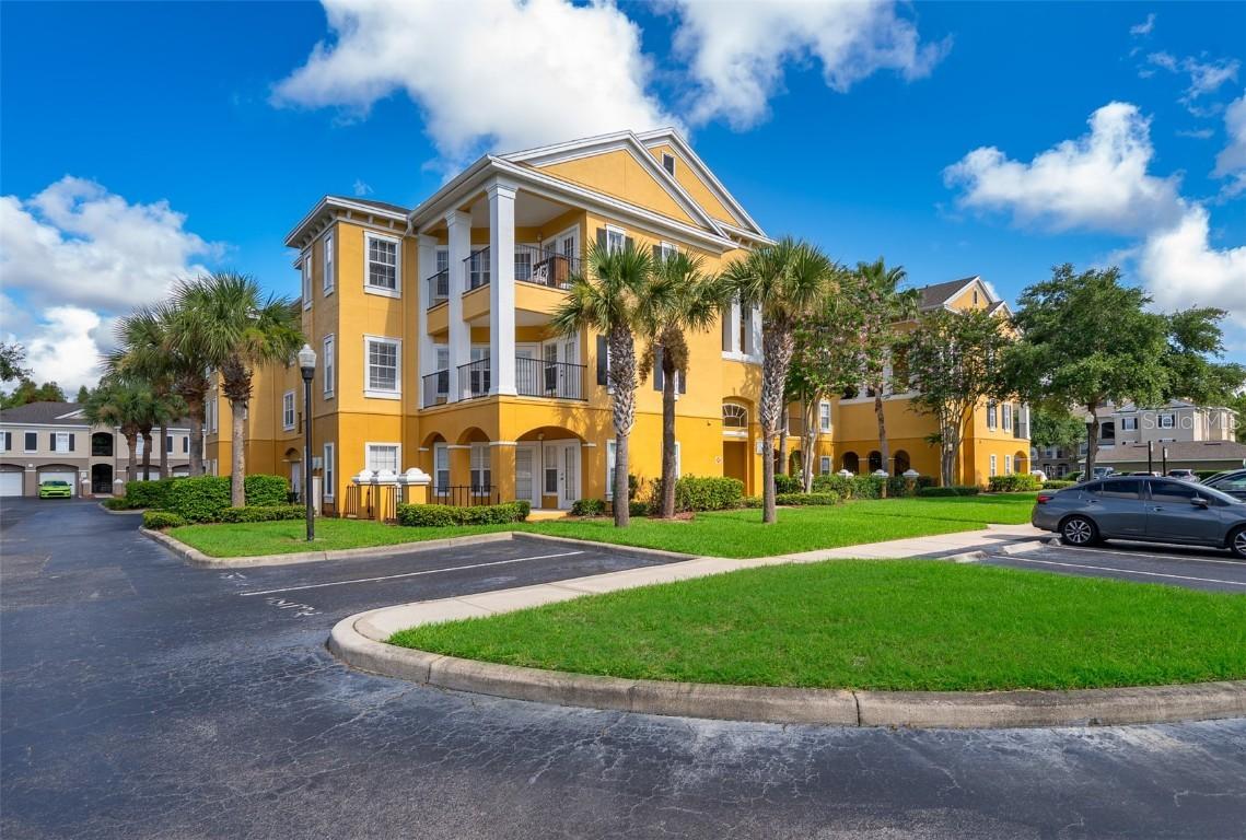 3707 Conroy Rd. #1715, Orlando, FL 32839