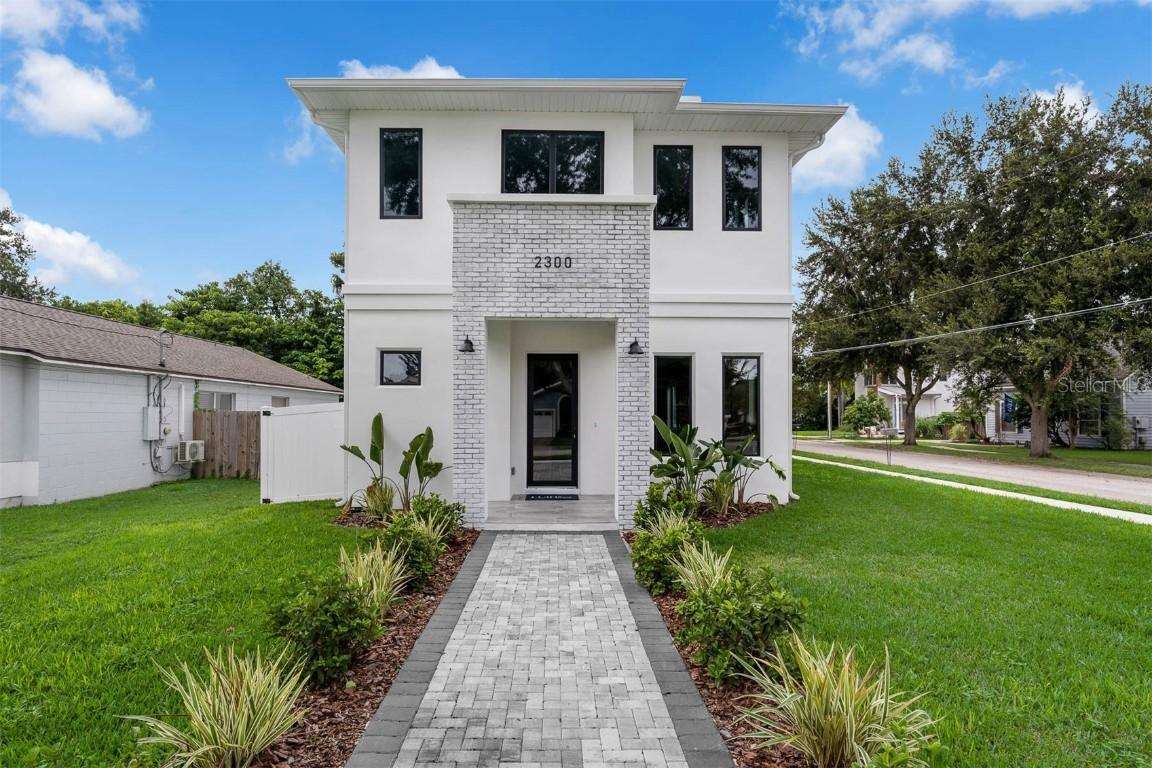 2300 S Brown Ave., Orlando, FL 32806