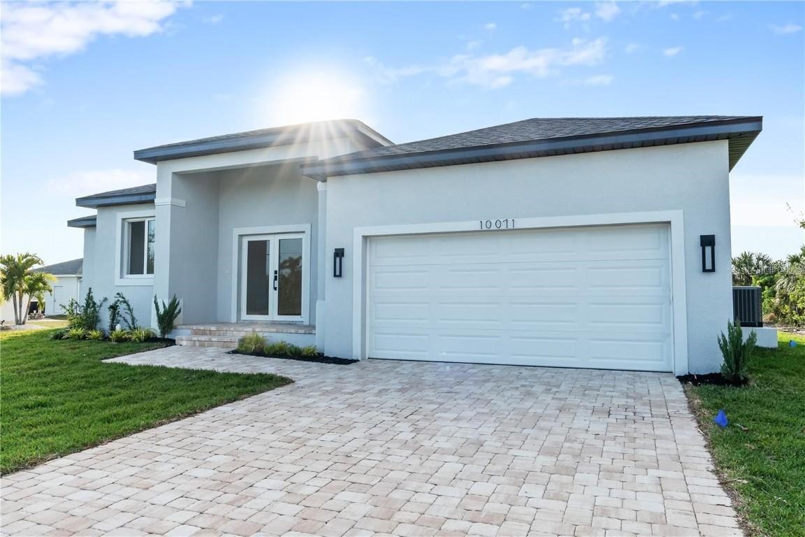 10071 Kingsville Dr., Port Charlotte, FL 33981