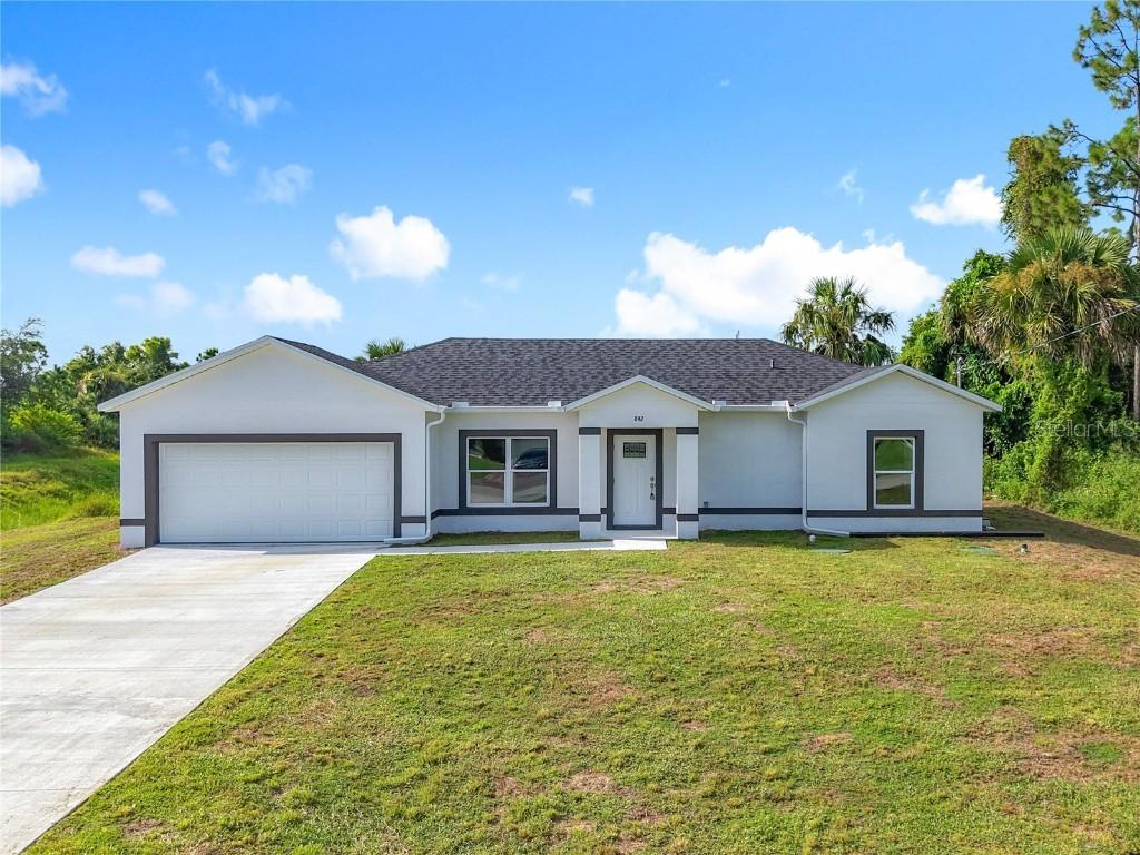 842 Sentinela Blvd., Lehigh Acres, FL 33974