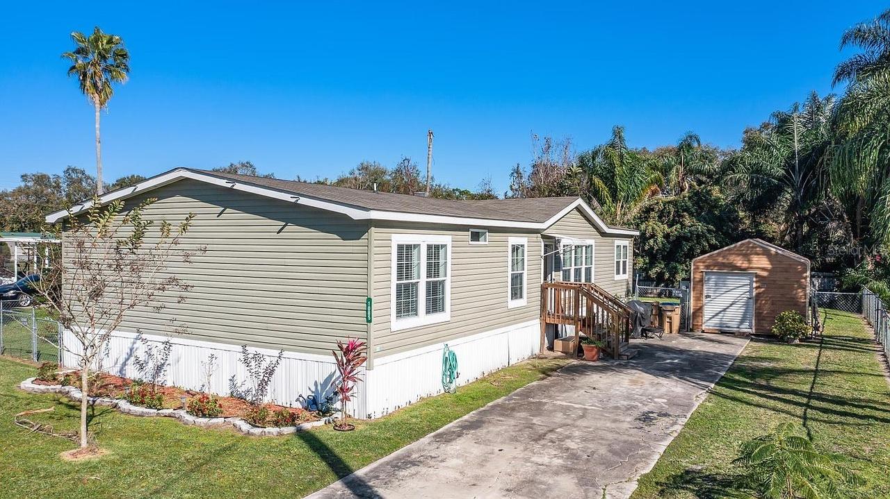 1085 Mary Frances Dr., Kissimmee, FL 34741