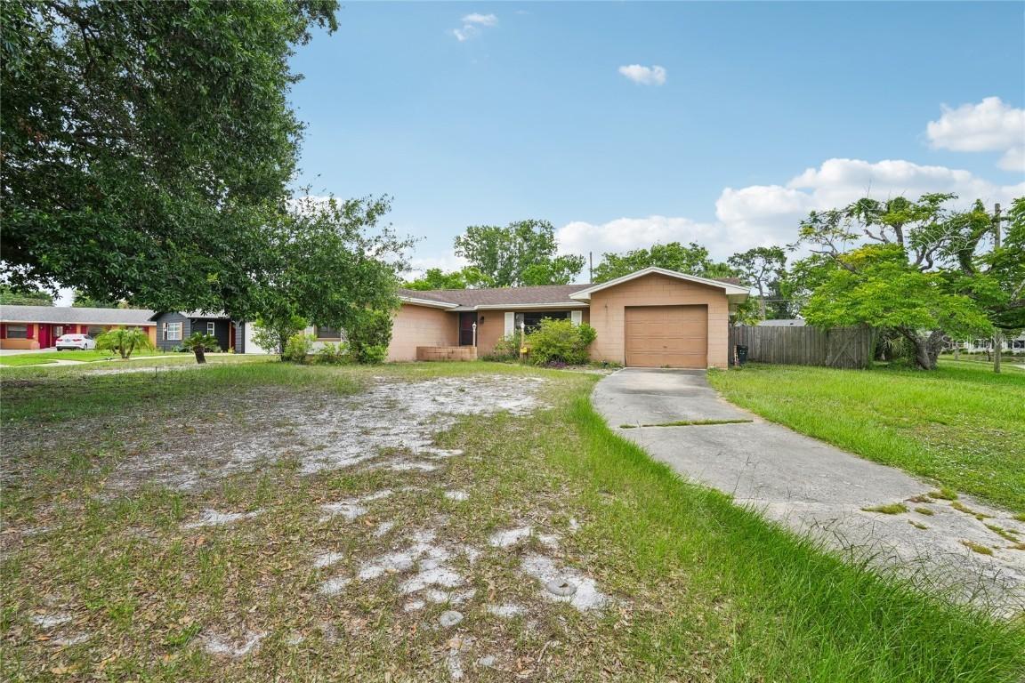 2020 Cocos Ct., Winter Park, FL 32792