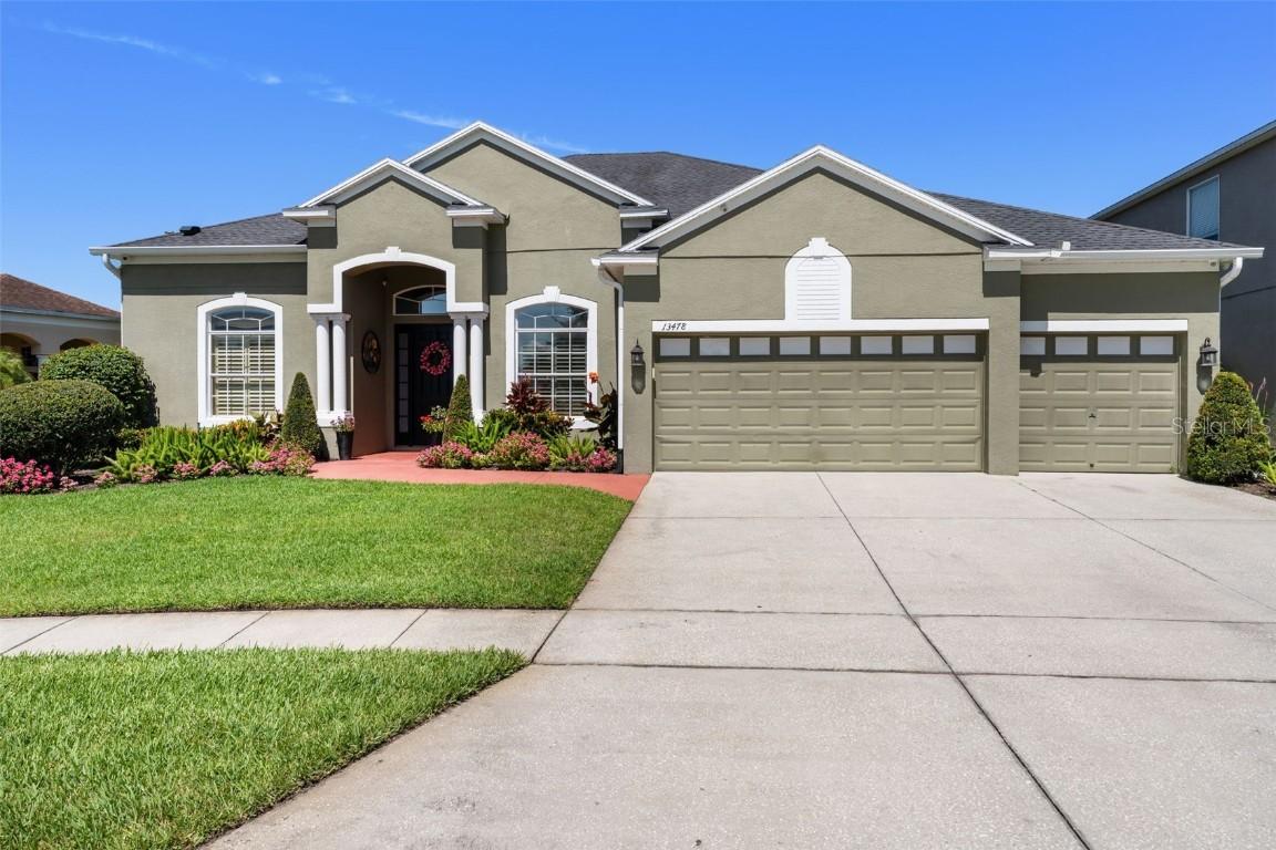 13478 Summer Rain Dr, Orlando, FL 32828