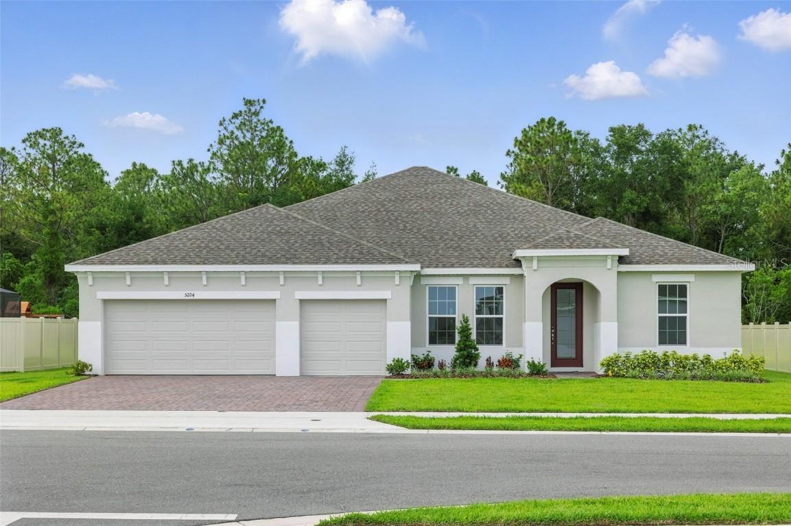 5204 Obsidian Gate Dr., Mount Dora, FL 32757