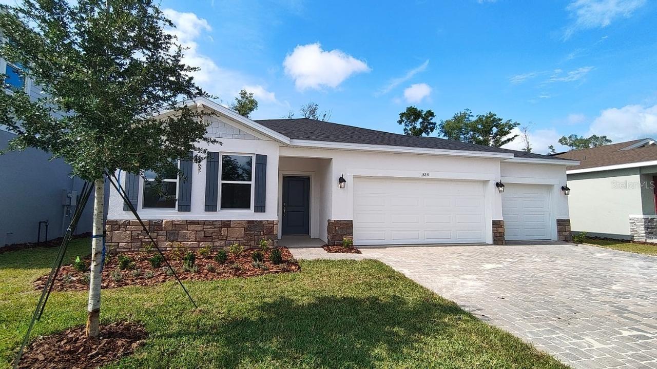 1323 Wood Line Dr., Deland, FL 32720