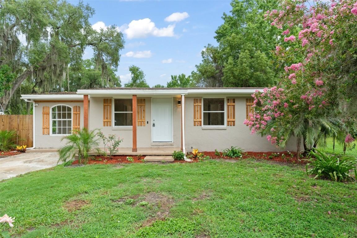 247 Toms Rd., Debary, FL 32713