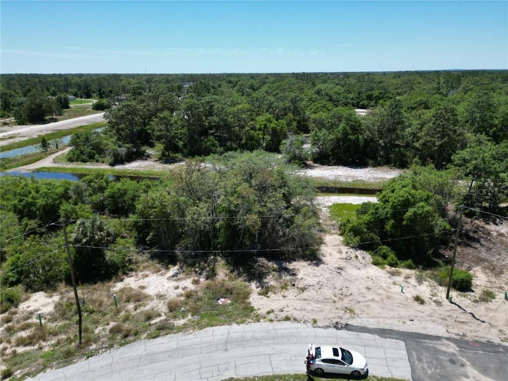 433 Caribbean Ct., Kissimmee, FL 34759