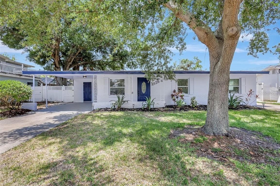 4928 Stolls Ave., Tampa, FL 33615