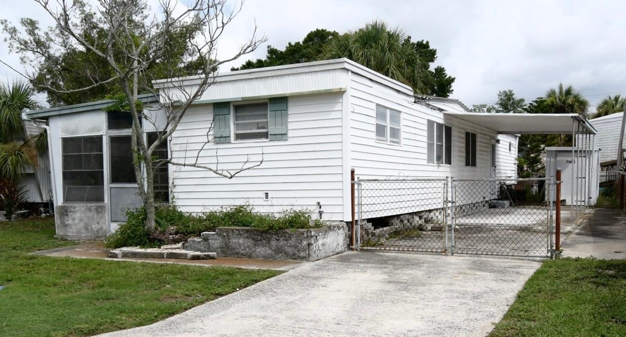 714 Driftwood Ln., Tarpon Springs, FL 34689