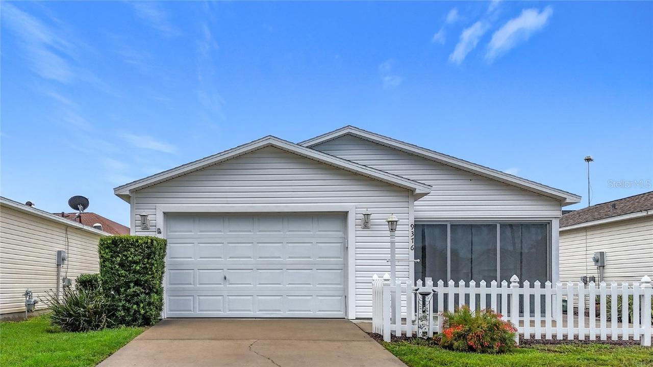 9376 SE 175th Pompion St., The Villages, FL 32162