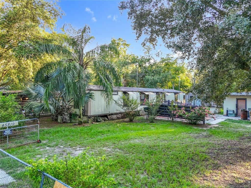 45819 Illinois Rd., Altoona, FL 32702