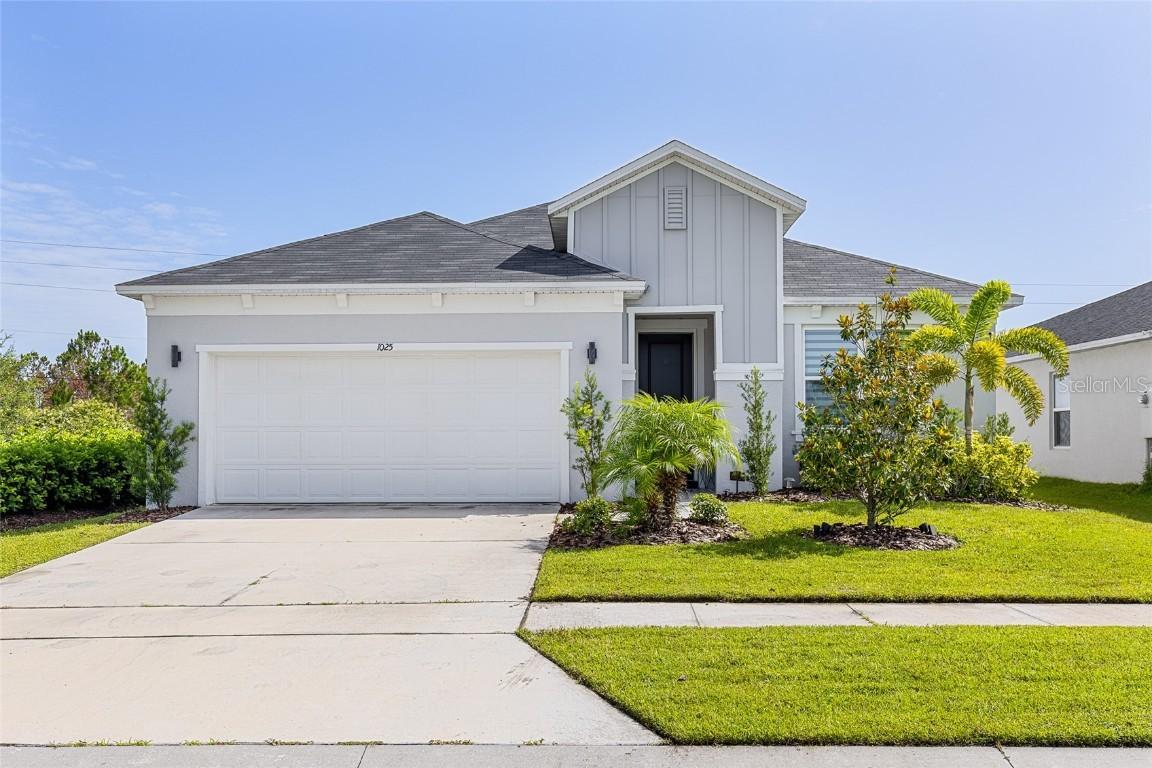1025 Augustus Dr., Davenport, FL 33896