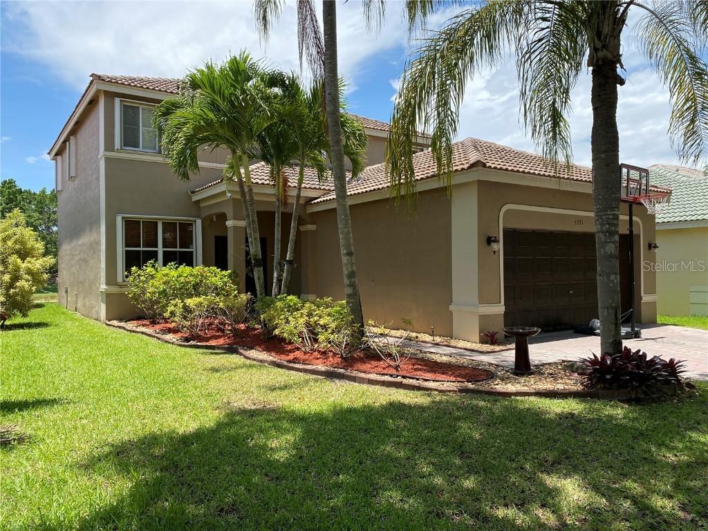 4375 Foxtail Ln., Weston, FL 33331