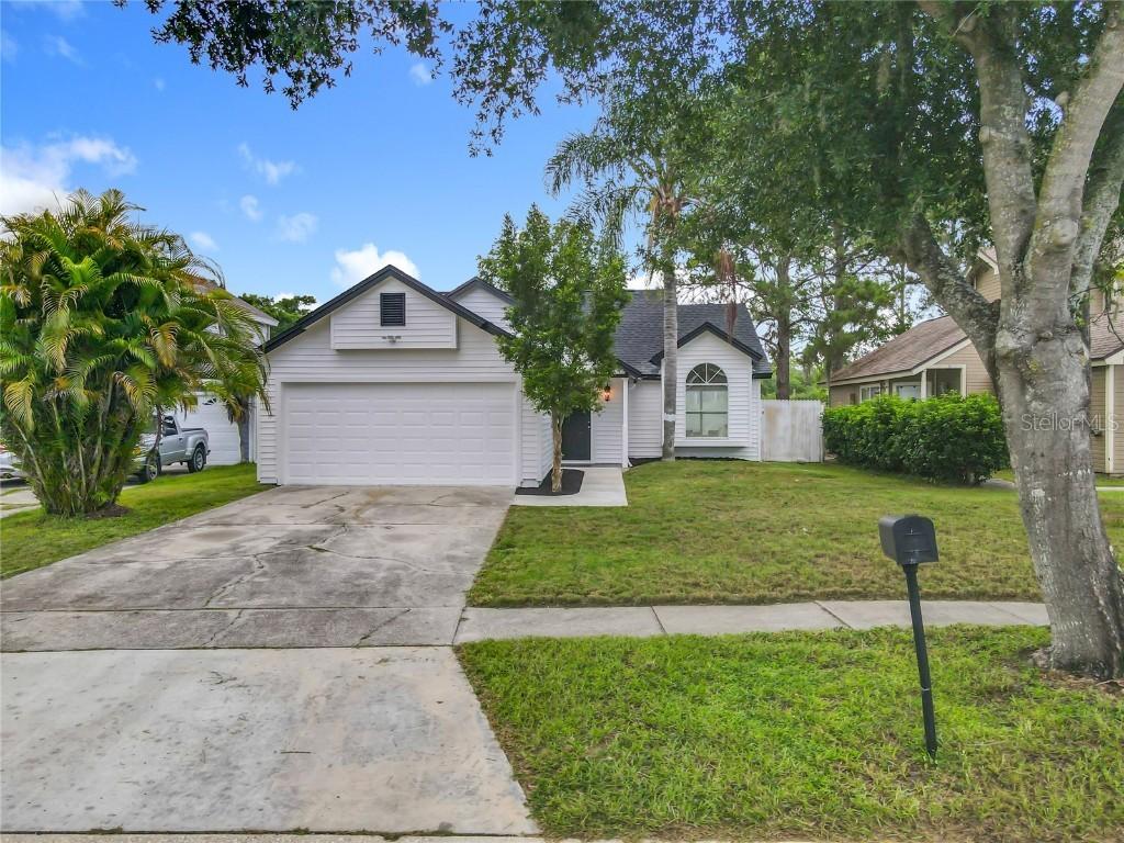 2160 Churchill Downs Cir., Orlando, FL 32825
