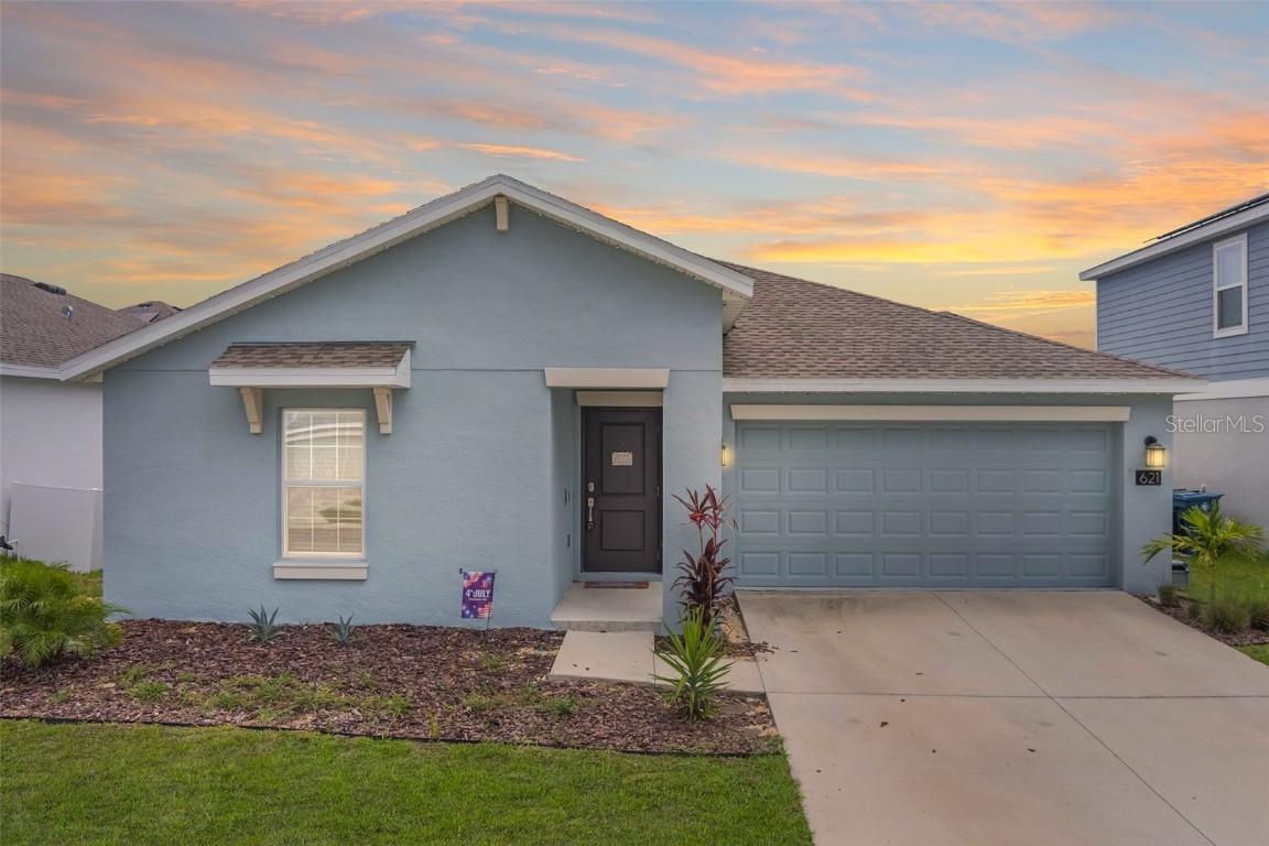 621 Silver Palm Dr., Haines City, FL 33844