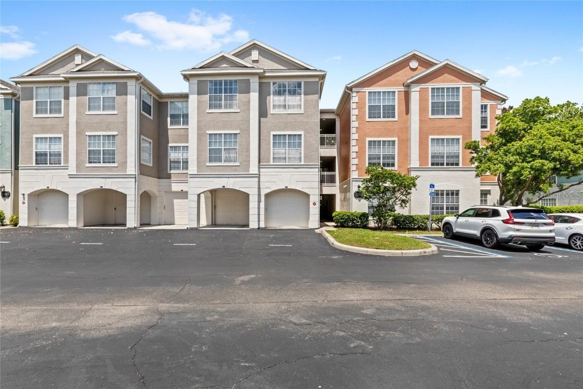 12843 Madison Pointe Cir. #208, Orlando, FL 32821