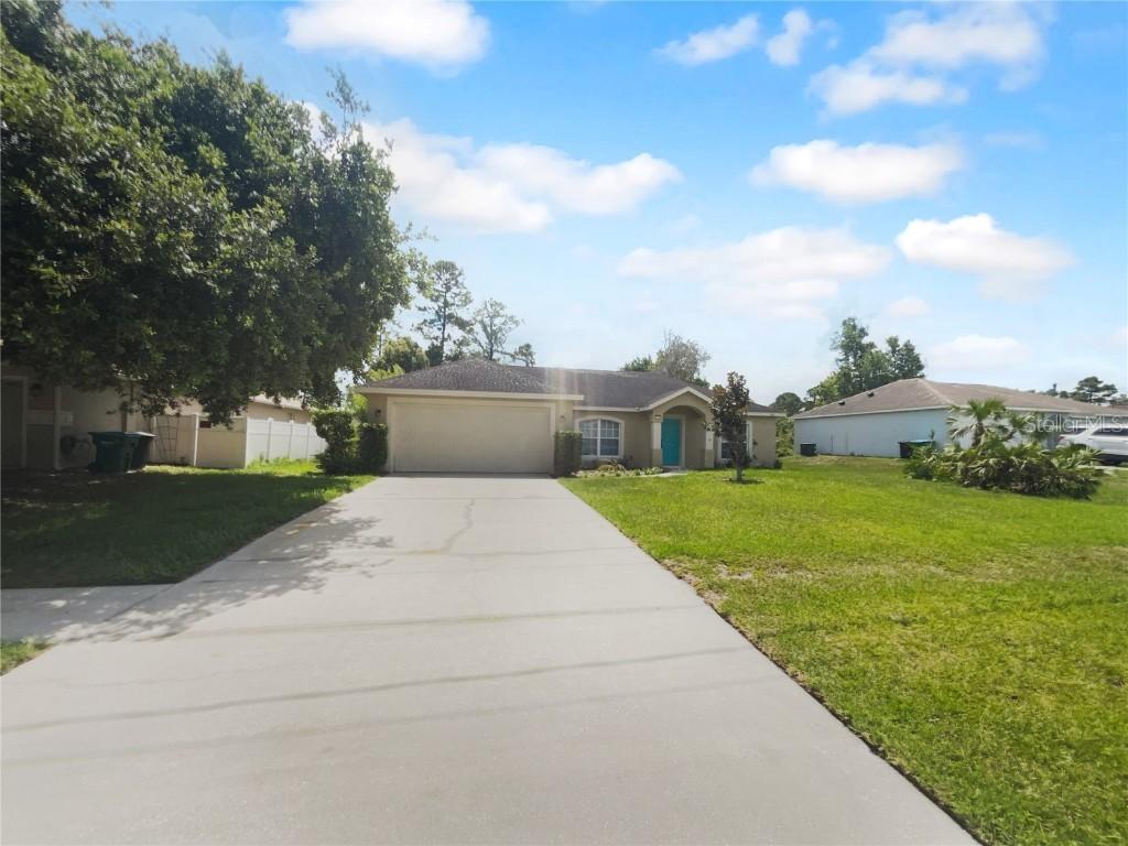 1877 Courtland Blvd., Deltona, FL 32738