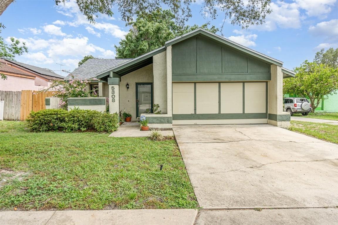 5308 Pinebury Ct., Orlando, FL 32808