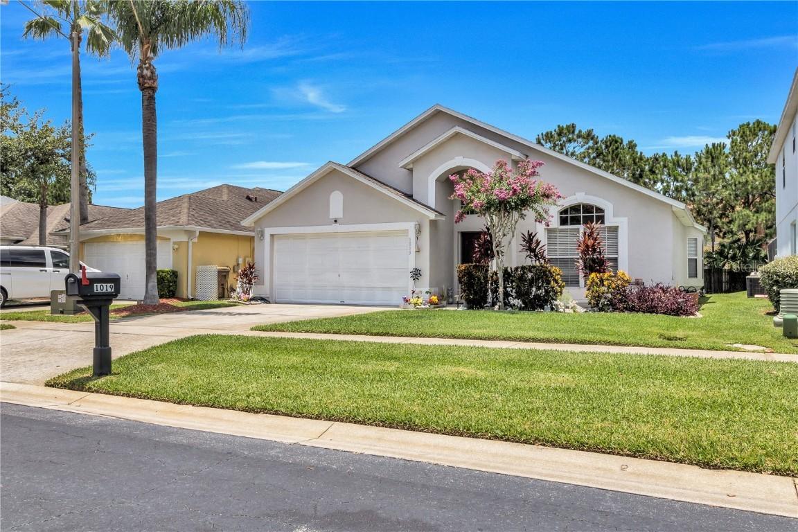 1019 Lake Berkley Dr., Kissimmee, FL 34746