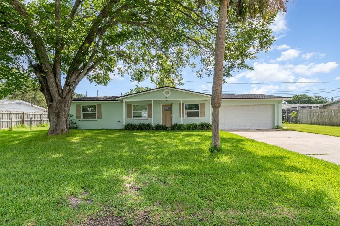 323 Scotland Dr., Daytona Beach, FL 32117