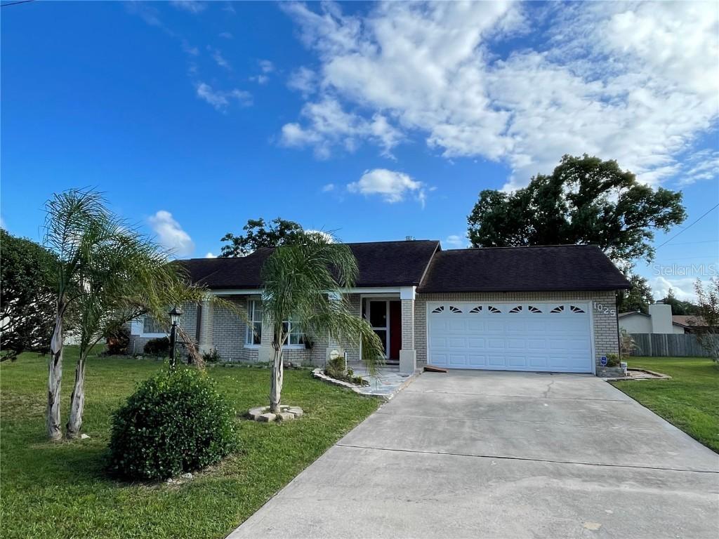 1025 Sullivan St., Deltona, FL 32725