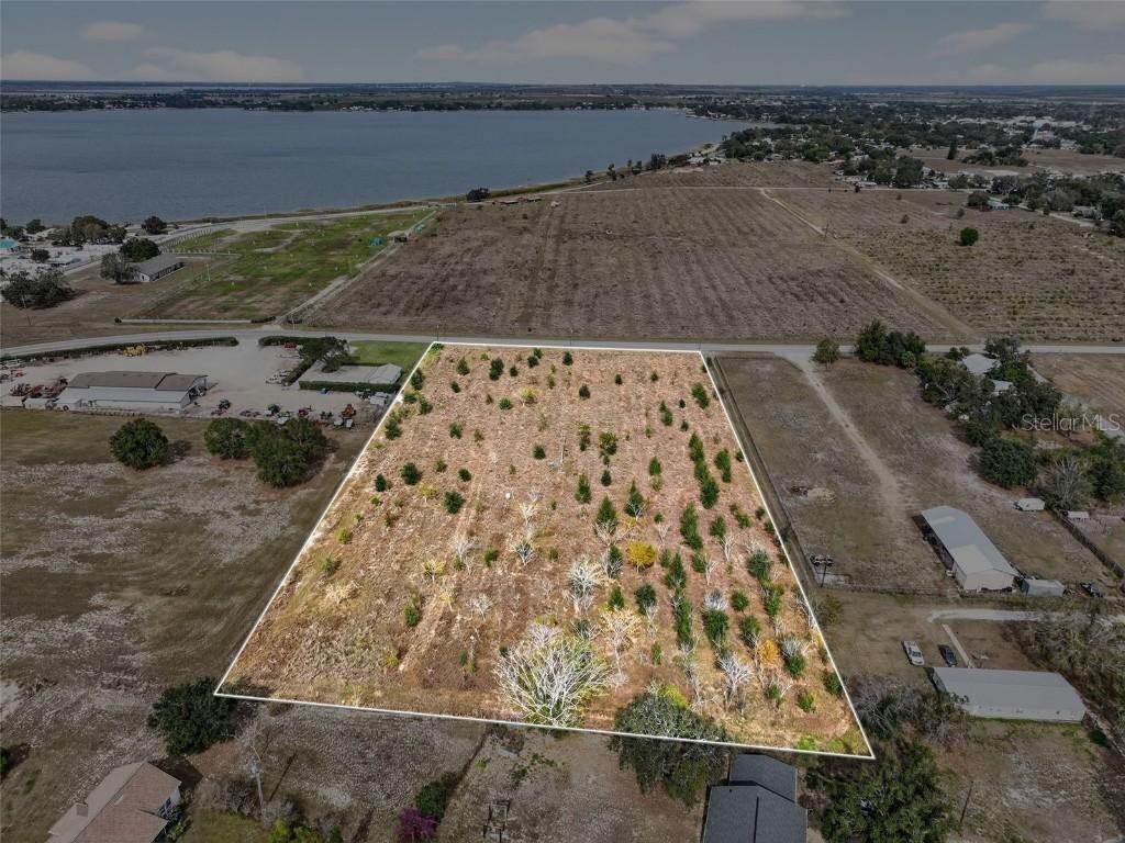 Fort Meade Rd., Frostproof, FL 33843