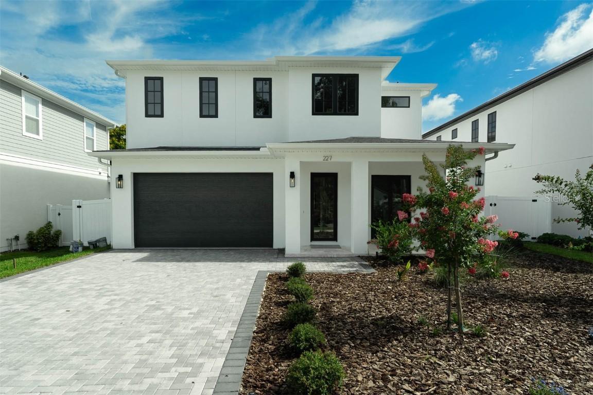 227 Page St., Orlando, FL 32806
