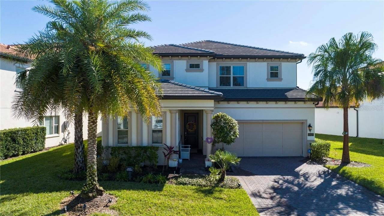10427 Royal Cypress Way, Orlando, FL 32836