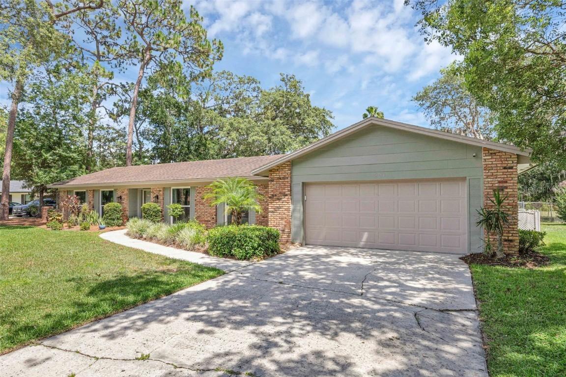 223 Royal Oaks Cir., Longwood, FL 32779