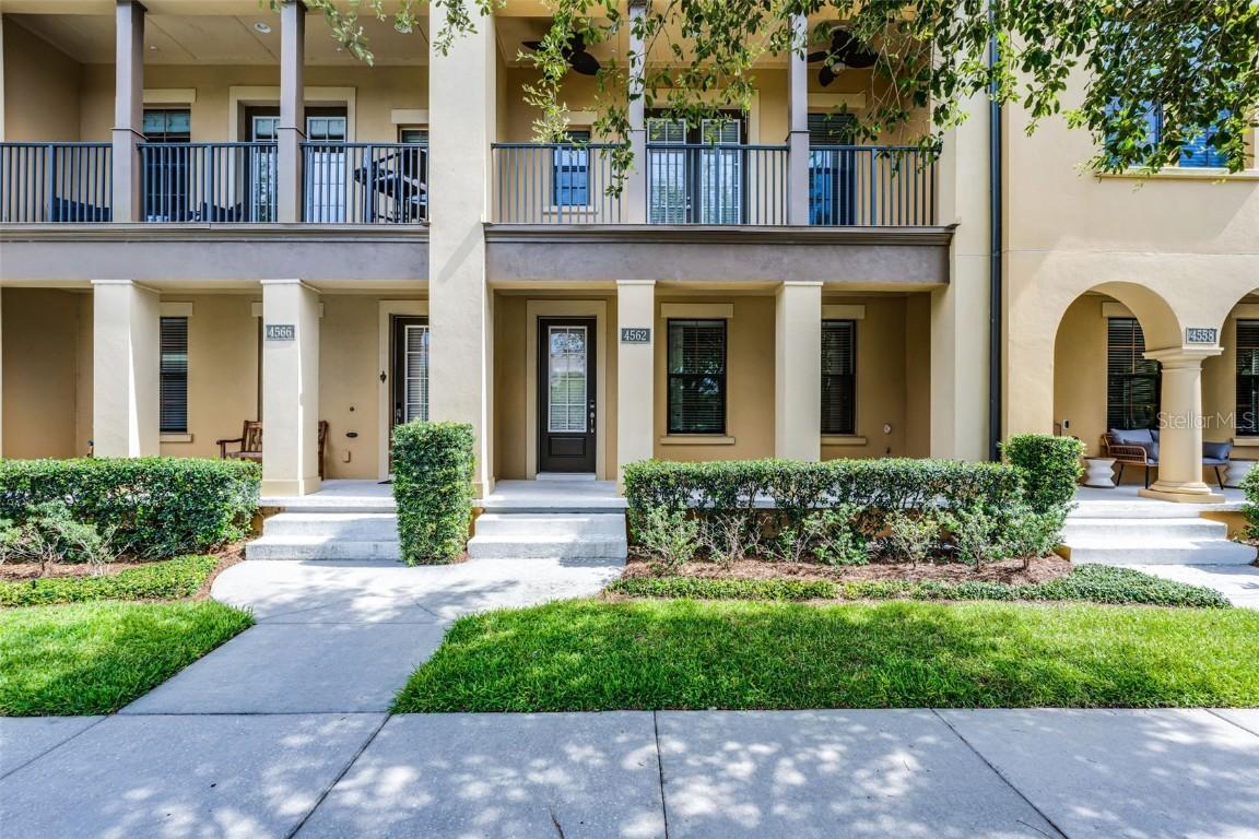 4562 Lower Park Rd., Orlando, FL 32814