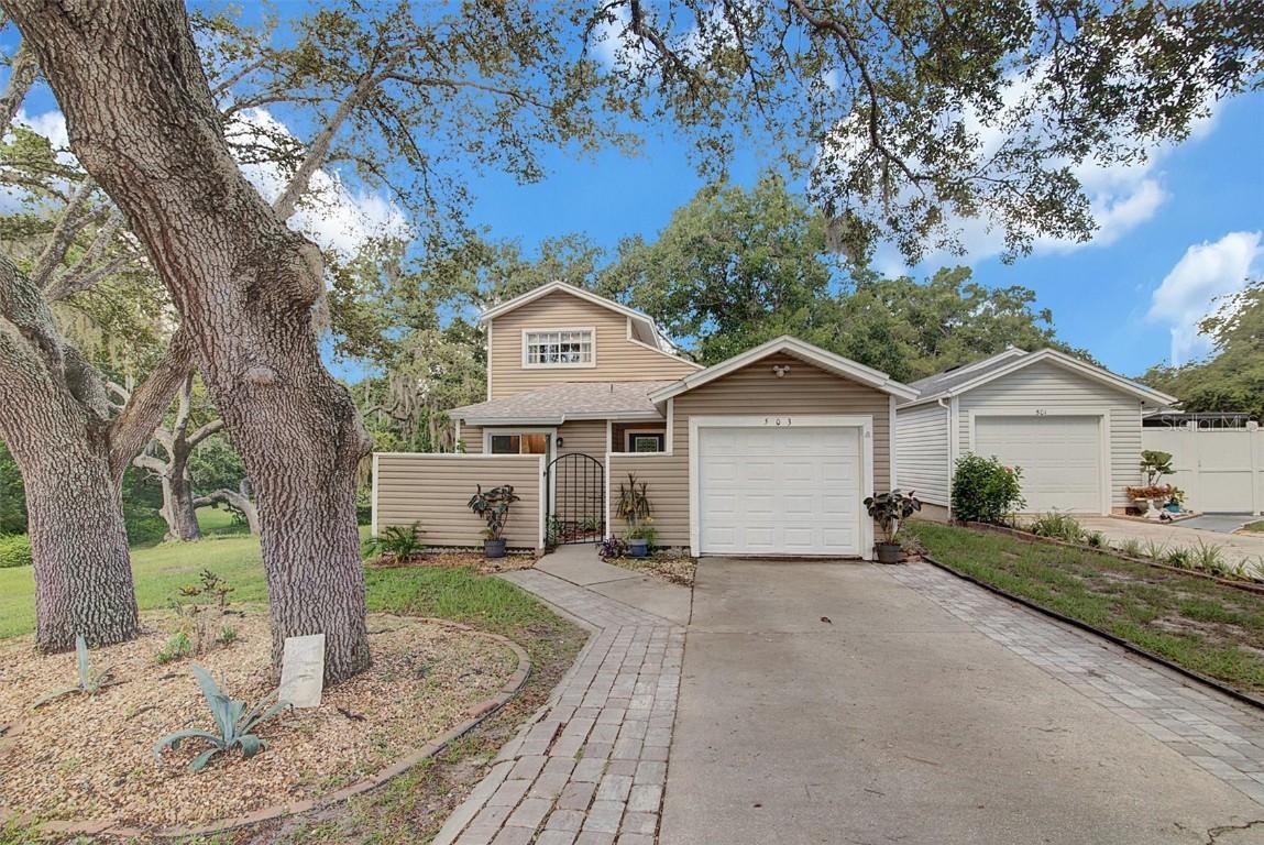 503 Portland Cir., Apopka, FL 32703