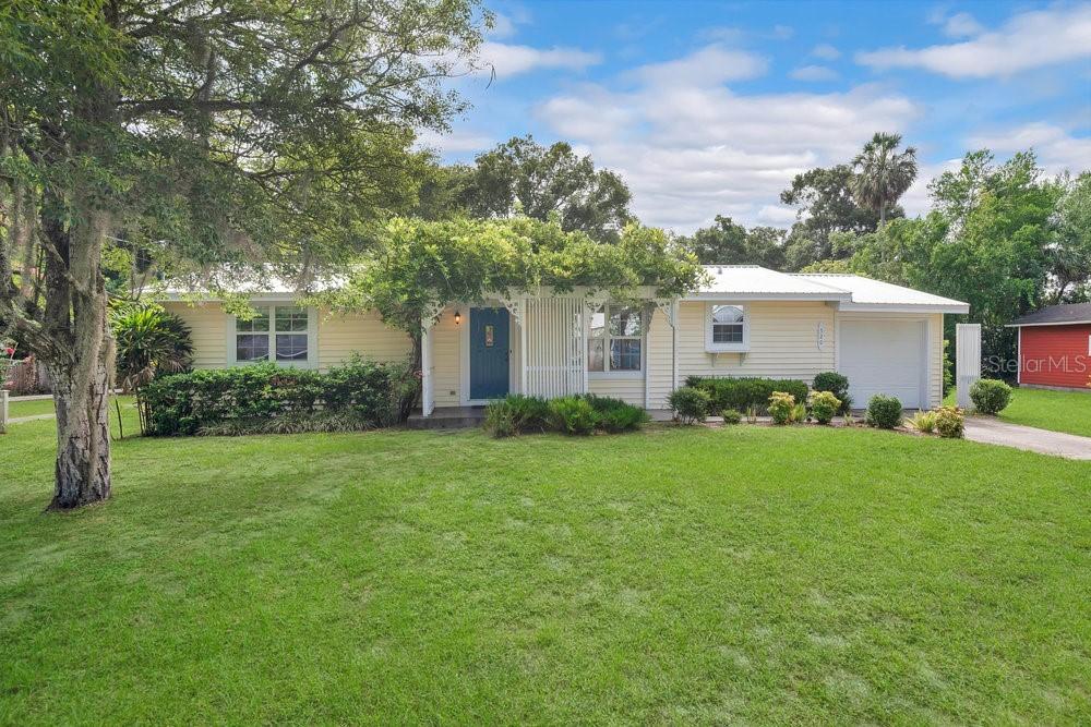 520 Taylor Dr., Orange City, FL 32763