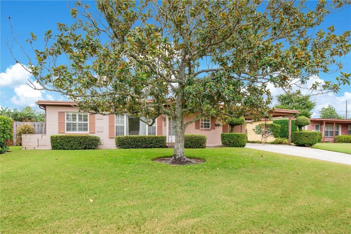 1318 Roscomare Ave., Orlando, FL 32806