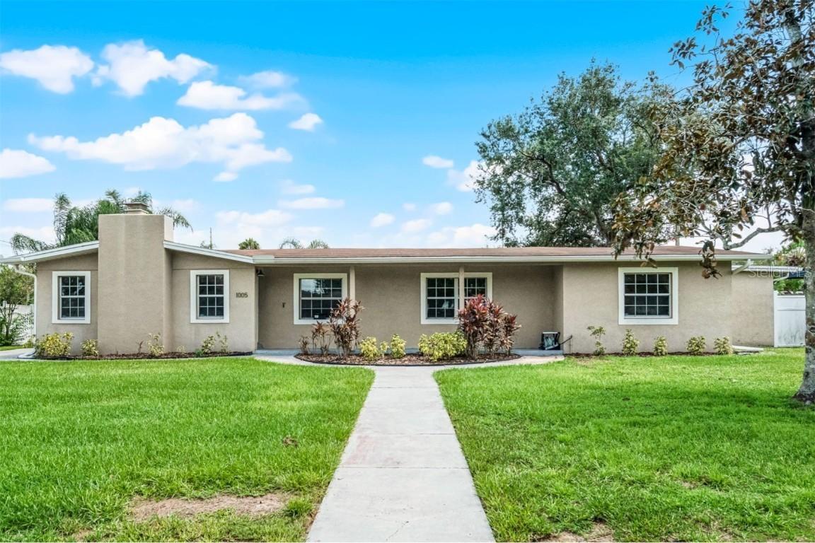 1005 Marabon Ave., Orlando, FL 32806