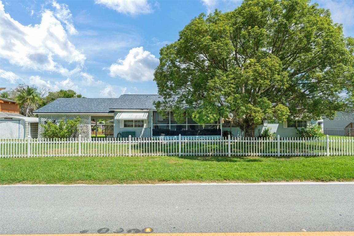 13958 Hatchineha Rd., Haines City, FL 33844