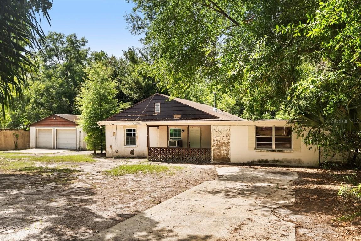 9536 Peer Dr., Orlando, FL 32817