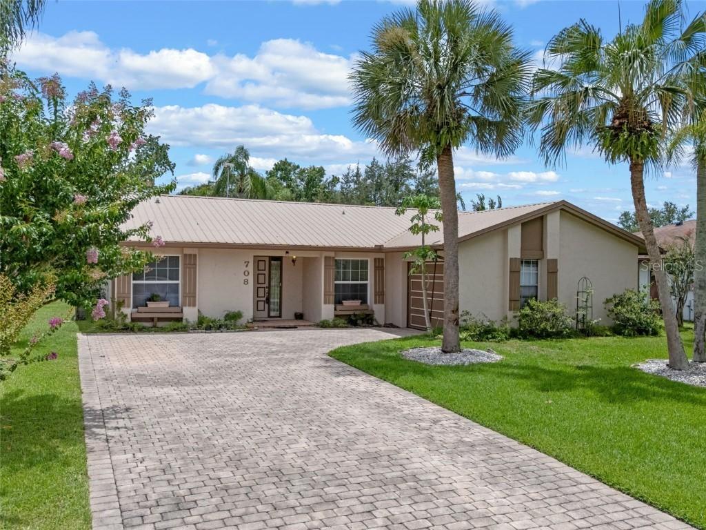 708 Duffer Ln., Kissimmee, FL 34759