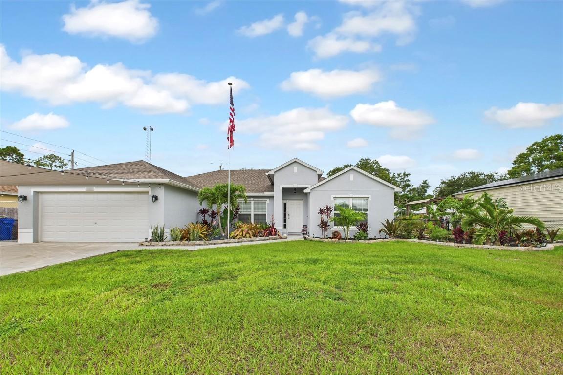 8325 105th Ct., Vero Beach, FL 32967