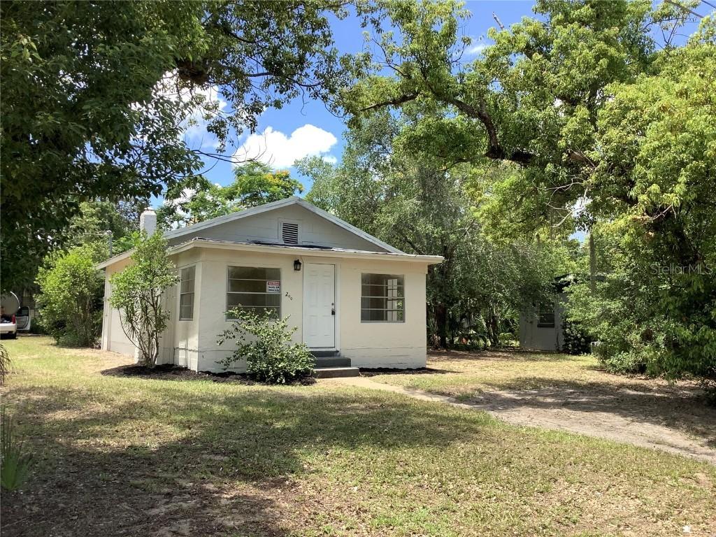 200 W Doane Ave., Eustis, FL 32726